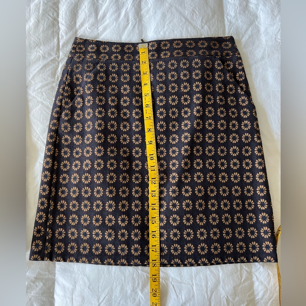 Ann Taylor Loft skirt size 0